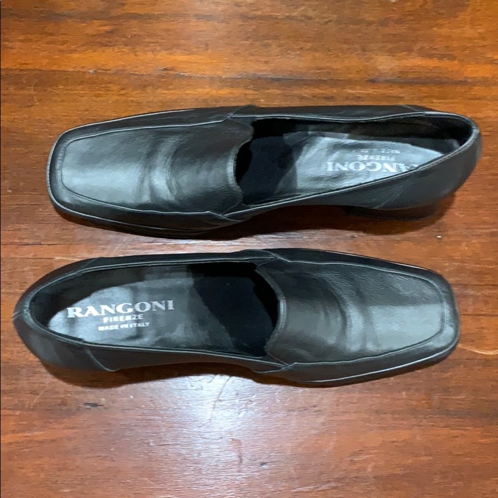Italian Designer Rangoni Leather Loafers EUC Sz 9